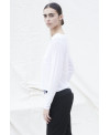 WHITE T-SHIRT WITH IRREGULAR SEAMS AND HEM