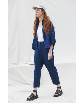 ELASTIC MULTI SEAMS TROUSERS IN BLACK