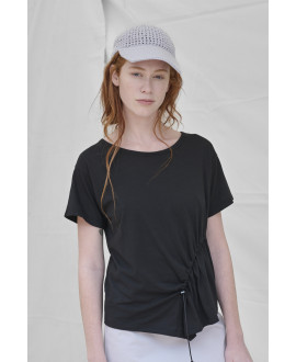 CAMISETA LARGA HOMBROS AL DESCUBIERTO NEGRA