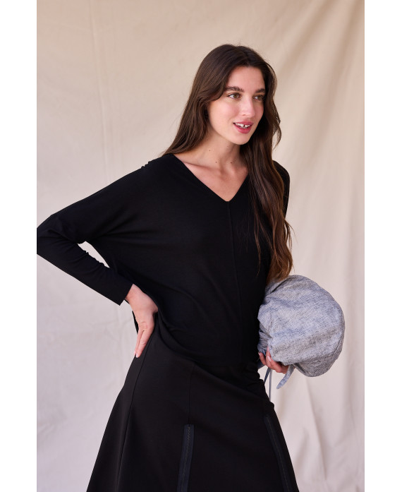 SAMARRETA OVERSIZE DE COLL PIC EN NEGRE