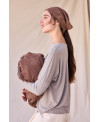CAMISETA OVERSIZE DE CUELLO PICO EN TOMILLO