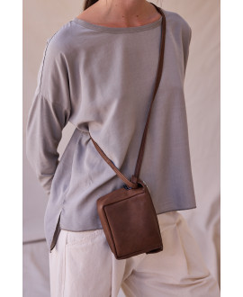 SQUARE LEATHER POUCH