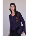 KNITTED LINEN SWEATER WITH A V-NECK IN PURPLE