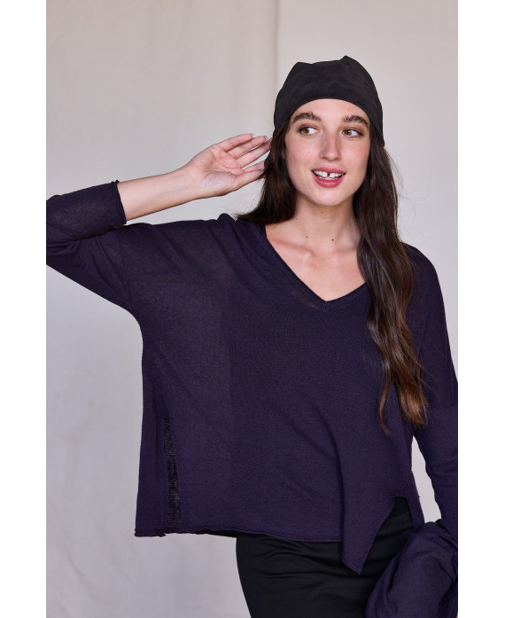 JERSEY DE PUNTO DE LINO Y ESCOTE DE PICO MORADO