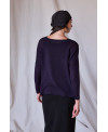 JERSEY DE PUNTO DE LINO Y ESCOTE DE PICO MORADO