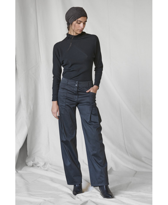 EMBLEMATIC TROUSERS IN BLACK