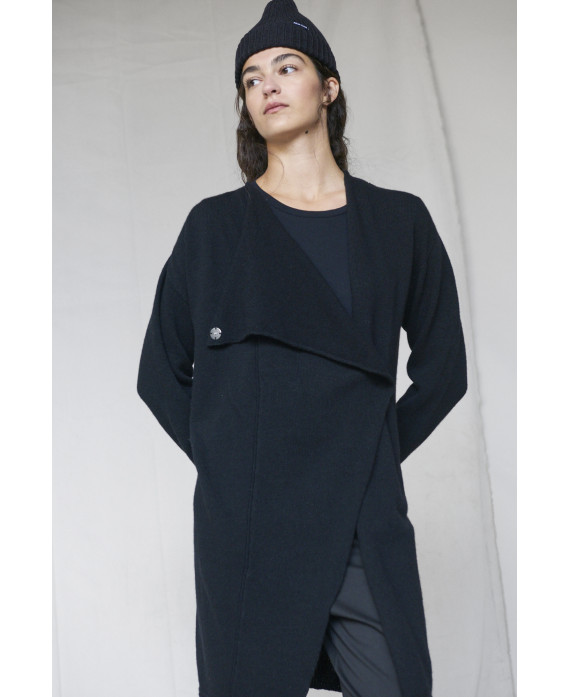 CASHMERE TRICOT JACKET IN BLACK