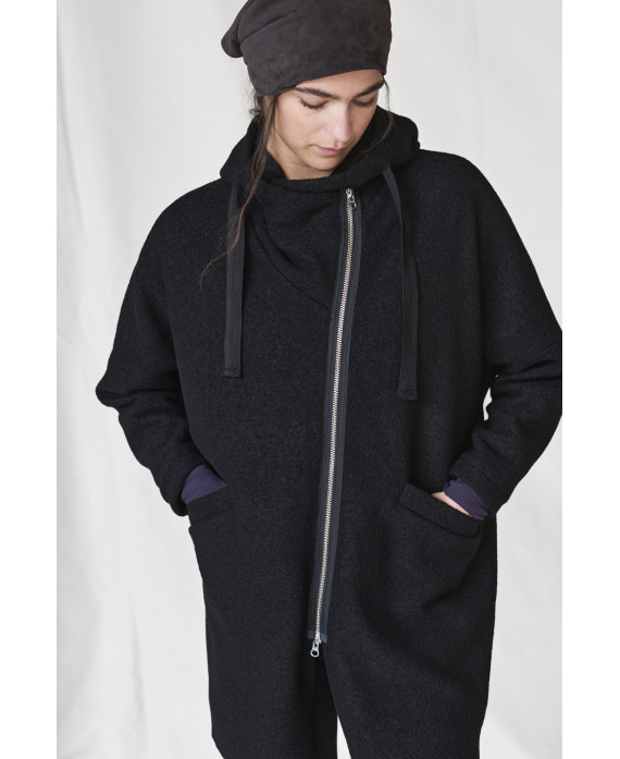 BOILED WOOL COAT WITH HOOD IN BLACK