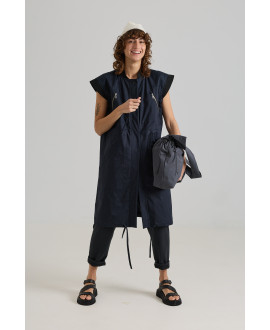 MULTI POCKET VEST IN NAVY