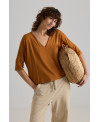 3/4 SLEEVES V-NECK OVERSIZE T-SHIRT IN CLAY