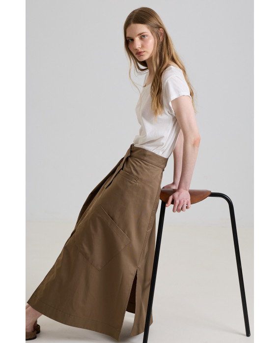 SKIRT WITH BUCKLE BELT IN SOIL