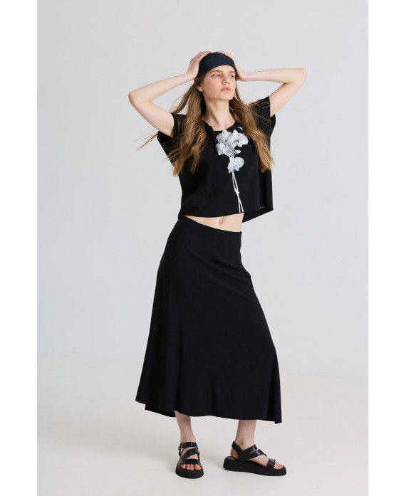 BLACK ELASTIC SKIRT WITH IRREGULAR SEAMS
