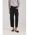 ELASTIC MULTI SEAMS TROUSERS IN BLACK