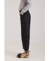 PANTALÓN ELÁSTICO MULTICOSTURAS NEGRO