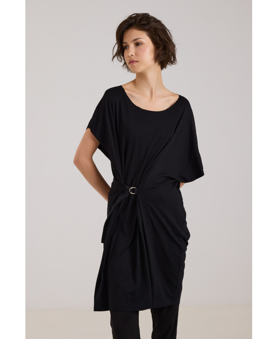 VESTIDO ELÁSTICO CON HEBILLA NEGRO