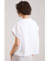 CHALECO FELPA Y CUELLO ALTO EN BLANCO