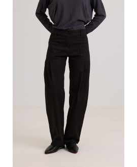 PANTALÓN EMBLEMÁTICO NEGRO