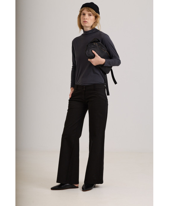 BLACK LOW-RISE TROUSERS