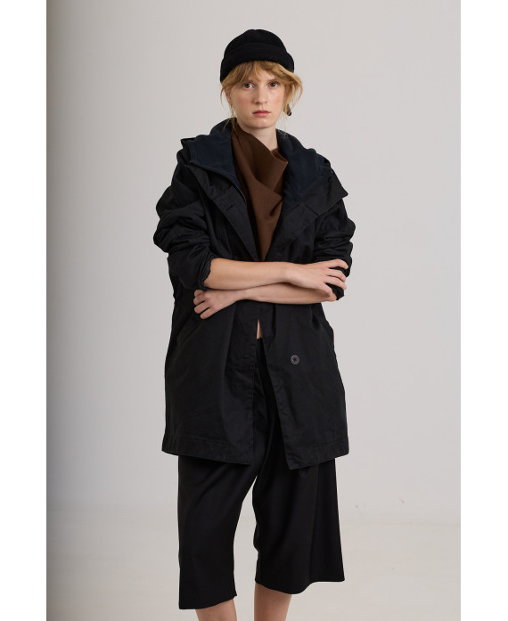 BLACK PARKA WITH REMOVABLE LINING