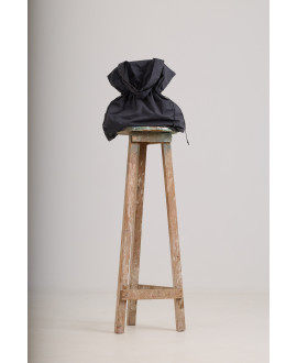 BAG WITH ADJUSTABLE STRAP IN DARK GRAY