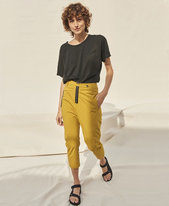 3/4 length trousers mustard