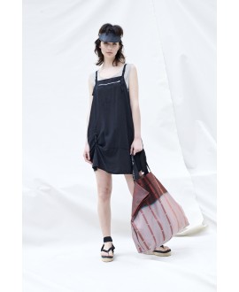 Vestido drapeado negro