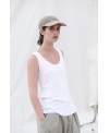 WHITE SLEEVELESS T-SHIRT