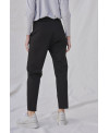 Elastic basic trousers in black