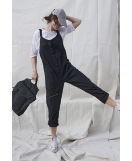 BLACK STRAIGHT JUMPSUIT