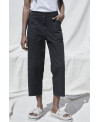 ELASTIC MULTI SEAMS TROUSERS IN BLACK