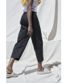 ELASTIC MULTI SEAMS TROUSERS IN BLACK