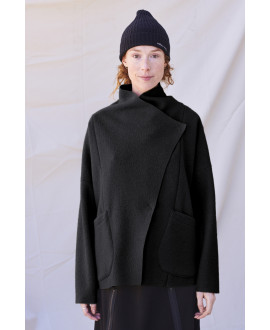 SHORT BOILED WOOL JACKET IN BLACK